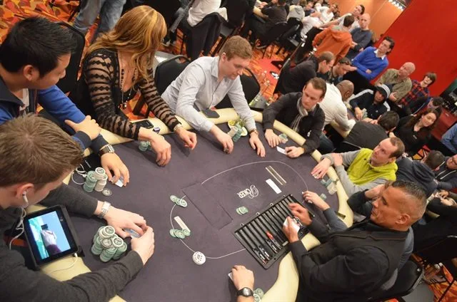 NULL | 2014/01 - Utrecht Poker Series - €770 NLHE FO Main Event 